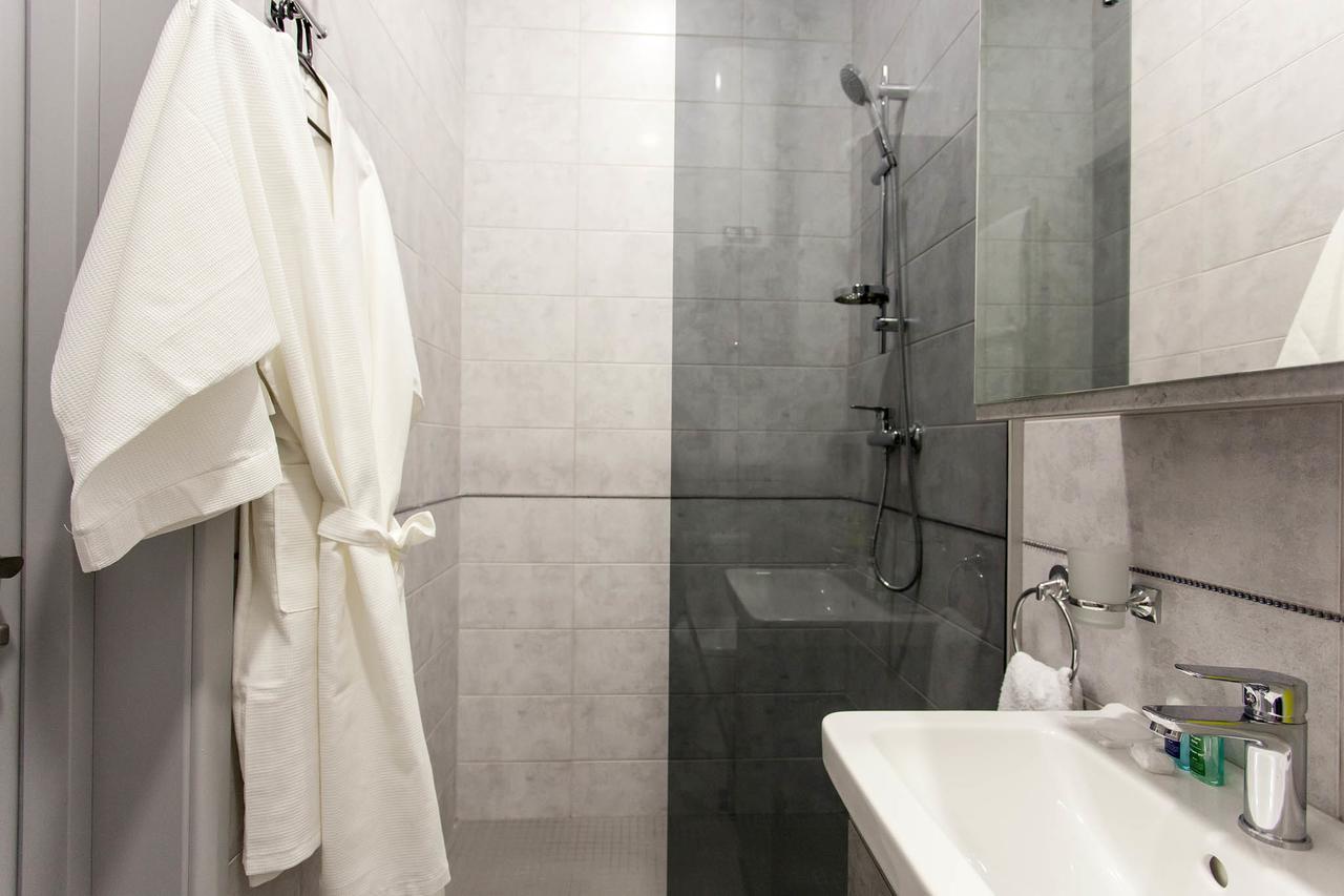 Aparthotel Sumskaya Apartments เคียฟ ภายนอก รูปภาพ