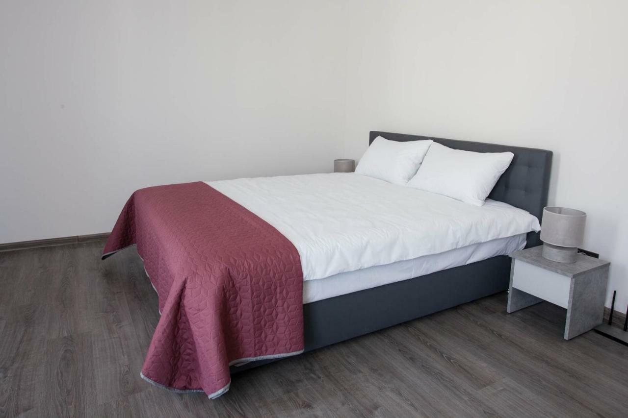 Aparthotel Sumskaya Apartments เคียฟ ภายนอก รูปภาพ