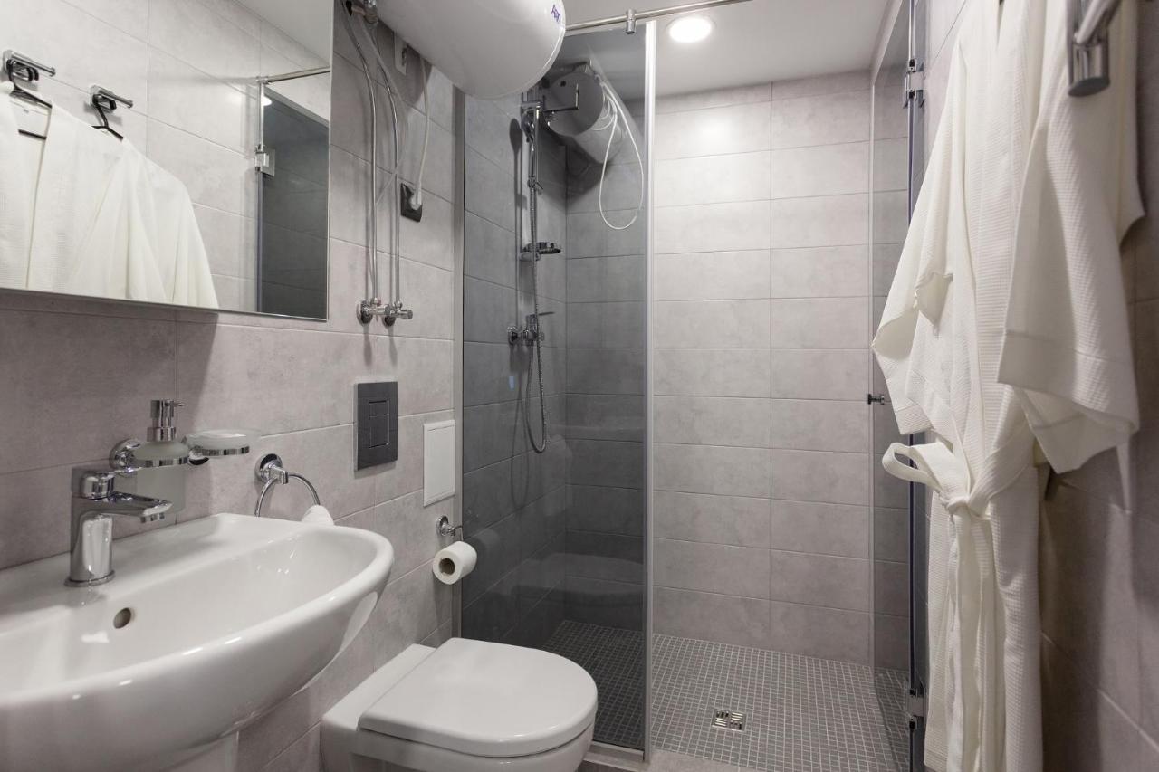 Aparthotel Sumskaya Apartments เคียฟ ภายนอก รูปภาพ